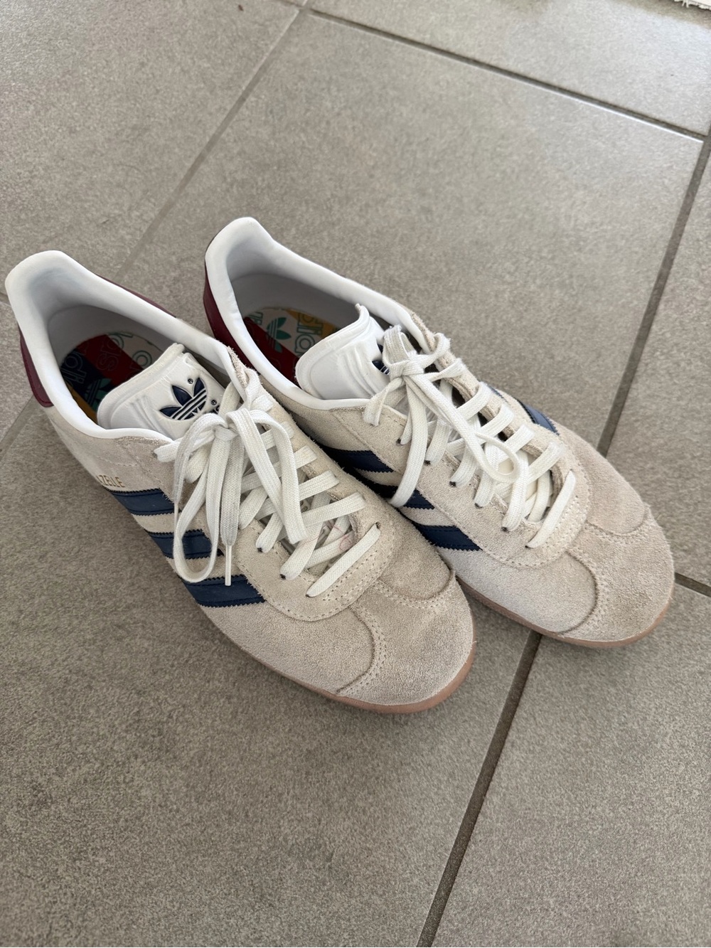 adidas Suede Sneakers in Off-White with Navy Stripes